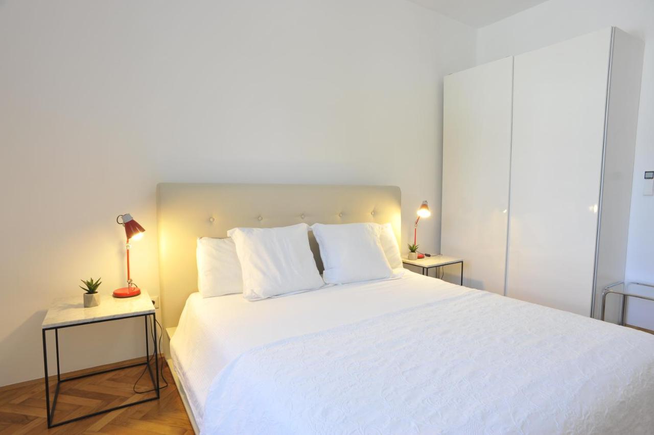 Pallas Apartment